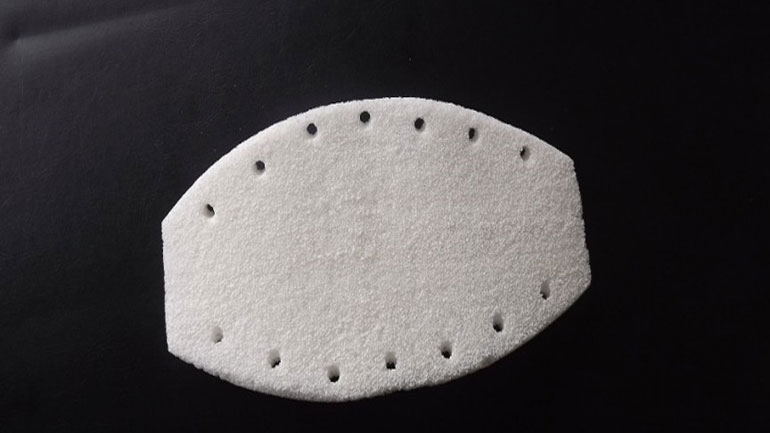 Γαλλία: Εμφύτευση κεραμικού στέρνου σε καρκινοπαθή