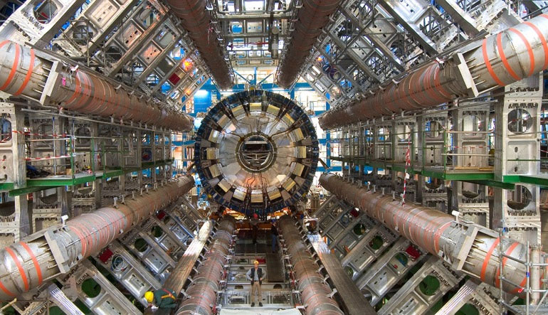 Σε λειτουργία τέθηκε ο επιταχυντής του CERN