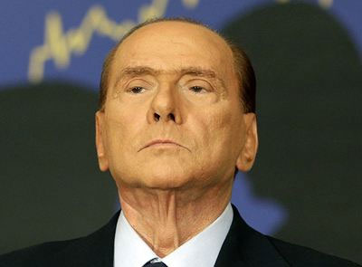 ΕΔΑΔ: Τρεις προσφυγές κατέθεσε ο Μπερλουσκόνι