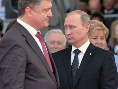 Το ενδεχόμενο συνάντησής τους εξετάζουν Πούτιν – Ποροσένκο