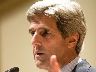 Κέρι: «Στο πλευρό των ΗΠΑ η Αίγυπτος»