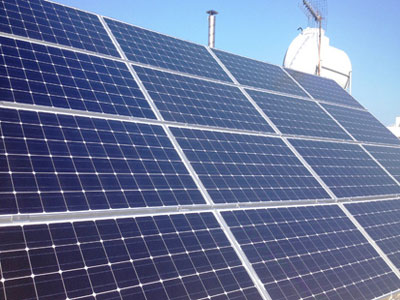 Την εγκατάσταση μονάδων ΑΠΕ στα πανεπιστήμια εξετάζει το ΥΠΕΚΑ