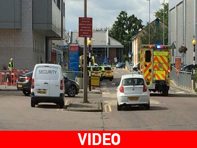 Βρετανία: Εντοπίστηκαν 35 μετανάστες σε ένα κοντέινερ – Ένας νεκρός