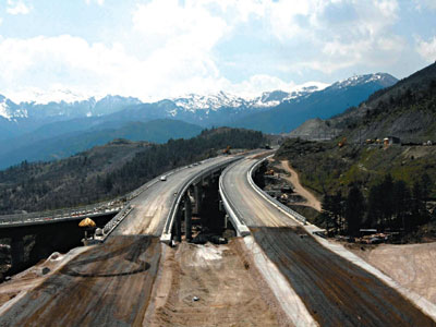 ΕΤΕπ: Υπογραφή συμφωνίας 815 εκατ. ευρώ για έργα στην Ελλάδα