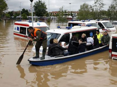 Κύμα κακοκαιρίας στη Βοσνία – Αγνοείται ένας άνδρας