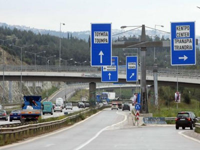 Καραμπόλα τεσσάρων οχημάτων στη Θεσσαλονίκη