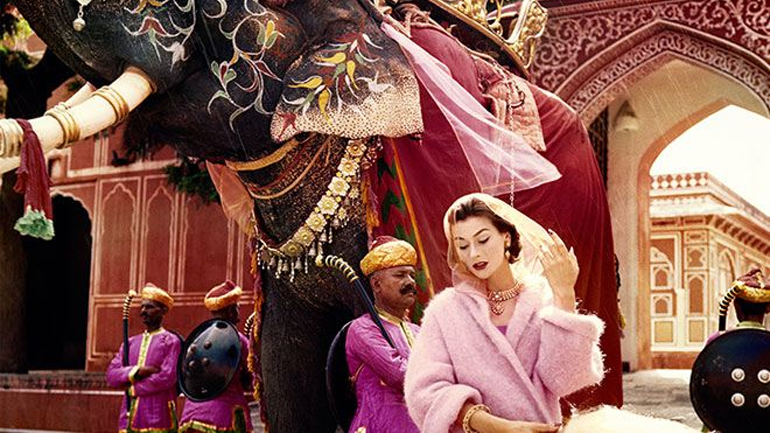 Ένας αιώνας Vogue – Η «Βίβλος της μόδας» γίνεται 100 και το γιορτάζει !