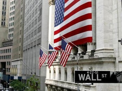 Ισχυρές απώλειες στη Wall Street