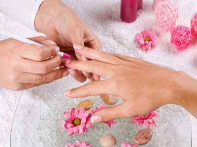 Αυτά είναι τα συνήθη λάθη στην περιποίηση των νυχιών