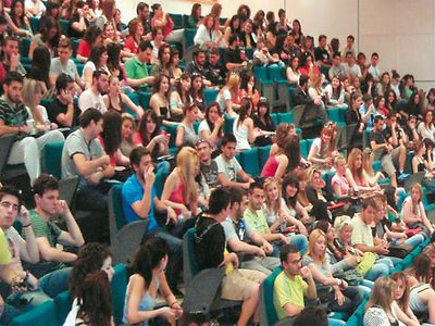 Αυξήθηκαν οι φοιτητές της ανώτατης τεχνολογικής εκπαίδευσης