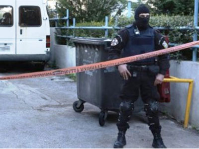 «Καθαρά» τα όπλα από τη γιάφκα στου Γκύζη