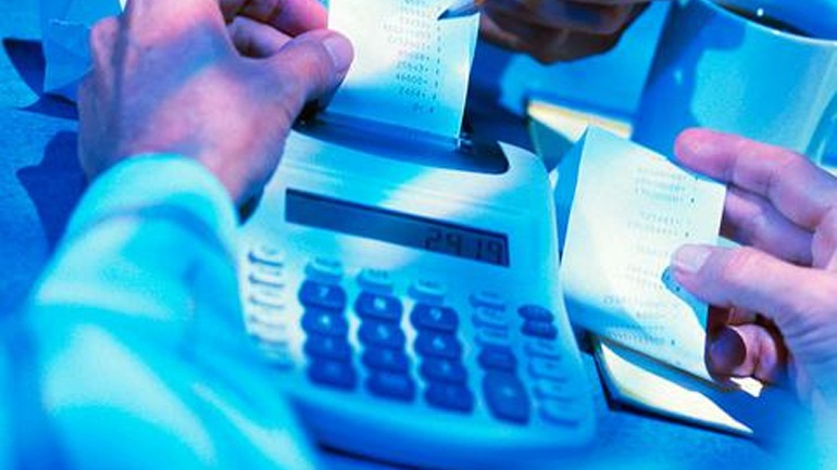 Έφοδοι της Οικονομικής Αστυνομίας σε Αττική και Θεσσαλονίκη