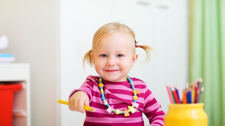 Αυτά είναι τα περίεργα πράγματα που κάνουν όλα τα νήπια