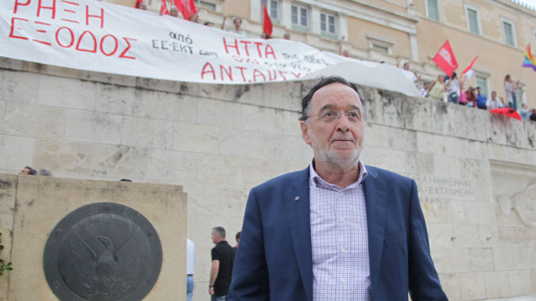 «Η κυβέρνηση δεν θα υποκύψει σε εκβιασμούς και τελεσίγραφα»