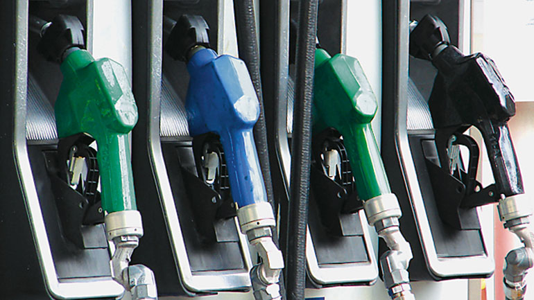 «Μπλόκο» στα πρατήρια καυσίμων που δεν διαθέτουν σύστημα εισροών-εκροών