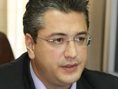 «Σήμερα συμμετέχουμε, δεν απέχουμε»