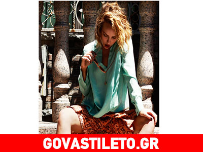 Wrap μπλούζες: Η τάση που επέστρεψε στη μόδα