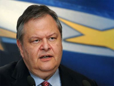 Στην Κύπρο την Τρίτη ο Βενιζέλος Στην Κύπρο την Τρίτη ο Βενιζέλος