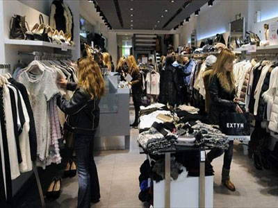 Μειώθηκαν οι απασχολούμενοι στο λιανικό εμπόριο