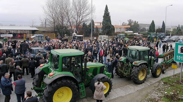 Στους δρόμους βγαίνουν οι αγρότες του Έβρου