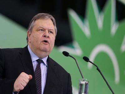 Στη Ρόδο σήμερα ο Βενιζέλος