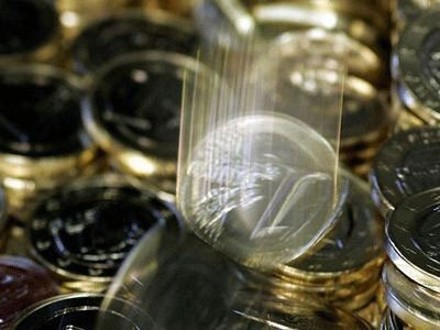 Οριακή άνοδο καταγράφει το ευρώ