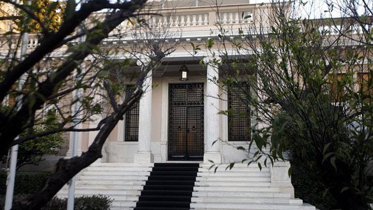 Συγκρατημένη αισιοδοξία στο Μαξίμου