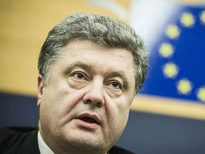 Για παραβίαση του διεθνούς δικαίου κατηγορεί τη Μόσχα ο Ποροσένκο