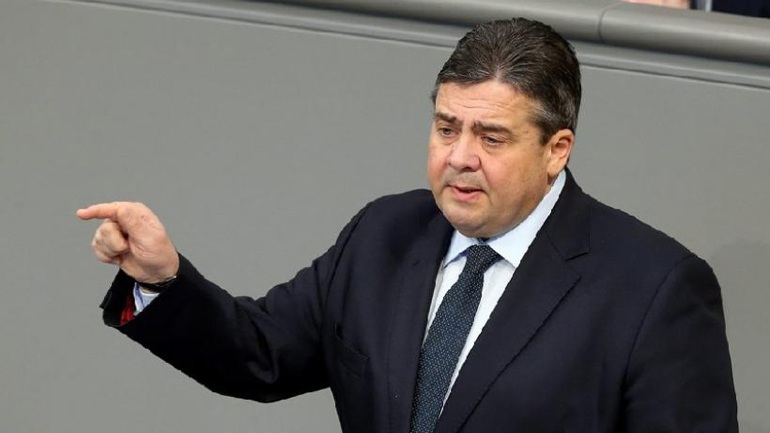 Γκάμπριελ: «Η Γερμανία θα δεχθεί περισσότερους από ένα εκατ. πρόσφυγες»