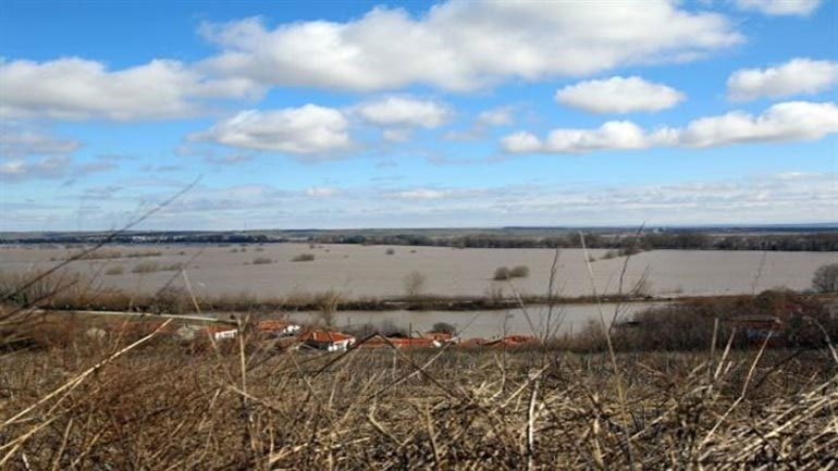Σέρρες: Μειώνεται η στάθμη του νερού στη λίμνη Κερκίνη