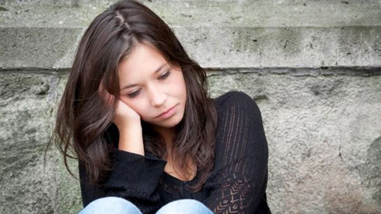 Η διαφορά μεταξύ κανονικής εφηβικής συμπεριφοράς και κατάθλιψης