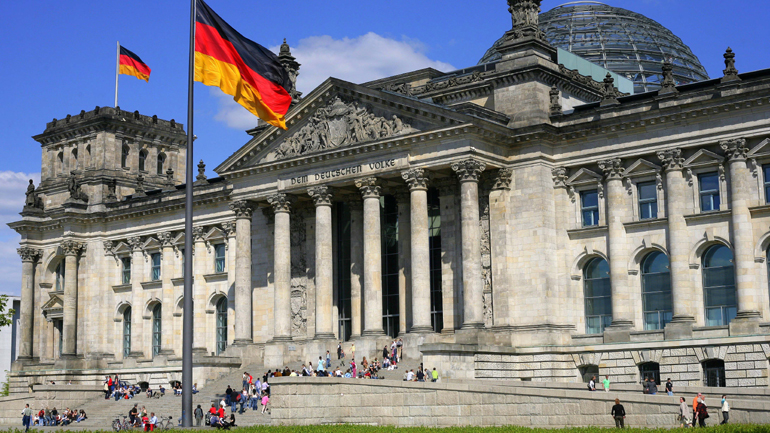 Γερμανία: «Ναι» σε σύνοδο κορυφής της Ε.Ε. για το μεταναστευτικό