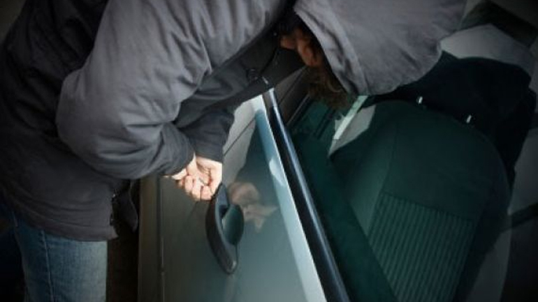 Συνελήφθη διαρρήκτης Ι.Χ. στο Κορωπί