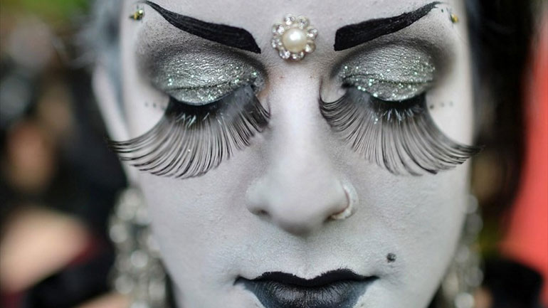 Επιρρεπείς στην κατάθλιψη και στον αυτοτραυματισμό οι «γκόθικ» έφηβοι