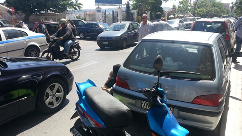 Κυκλοφοριακό κομφούζιο επικρατεί στα Χανιά