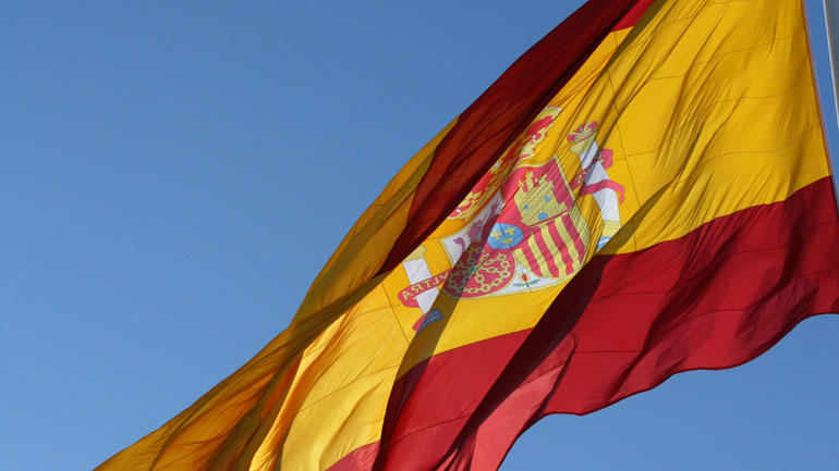 Στις κάλπες την Κυριακή οι Ισπανοί