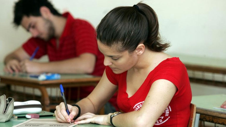 Tα θέματα των Πανελλαδικών – Δείτε τις απαντήσεις σε Λατινικά, Χημεία, Πληροφορική, Hλεκτρολογία