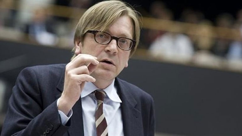 Φερχόφσταντ: «Ο Πούτιν δεν μπορεί να σώσει την Ελλάδα»