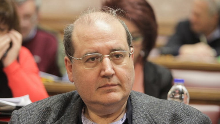 Φίλης: «Η απόφαση για κλιμακωτό ΦΠΑ στην Παιδεία είναι τελική»
