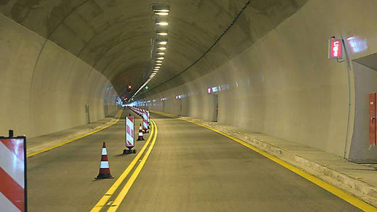 Καλαμάτα: Σε ισχύ κυκλοφοριακές ρυθμίσεις στη σήραγγα Αρτεμισίου