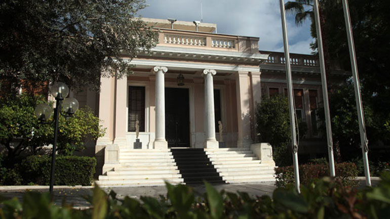 Αναβάλλεται η ενημέρωση των πολιτικών συντακτών τη Δευτέρα