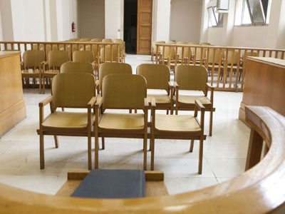 Αποχή διαρκείας ξεκινούν την Τετάρτη οι δικαστικοί επιμελητές