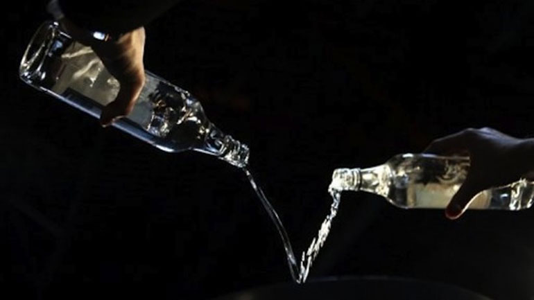 Νιγηρία: 18 νεκροί από κατανάλωση νοθευμένου αλκοόλ