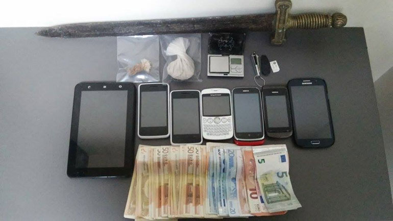 Εξαρθρώθηκε σπείρα διακίνησης ναρκωτικών στη Μυτιλήνη
