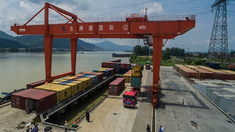 Κίνα: Πτώση στις εισαγωγές και εξαγωγές τον Σεπτέμβριο