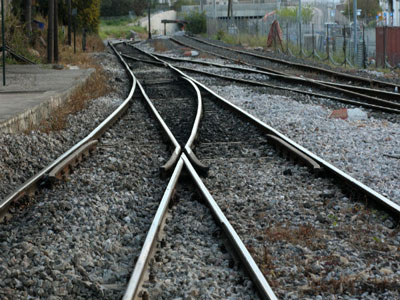 Κοζάνη: Ξεκίνησαν εργασίες αποξήλωσης των ραγών σε γέφυρες του ΟΣΕ