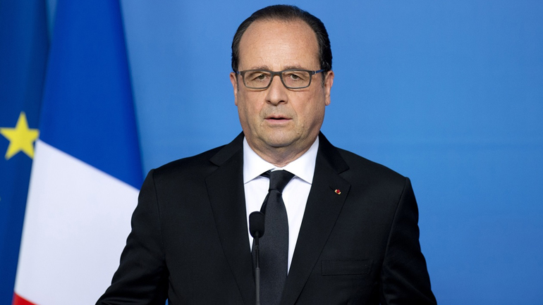 Ολάντ: «Η σύγκρουση στην Air France δεν συνοψίζει την κατάσταση στη Γαλλία»