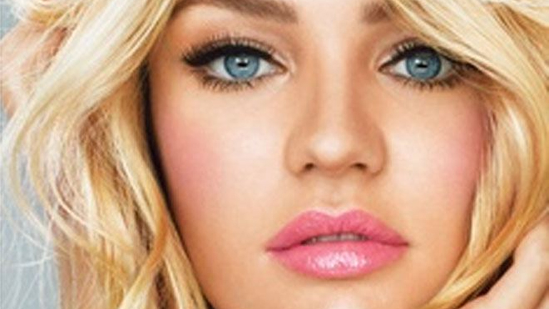 Τέλεια χείλη: Βάλε lip balm πριν πέσεις για ύπνο!