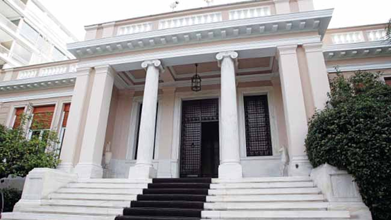 Έκτακτη συνάντηση Θάνου – Αβραμόπουλου στο Μαξίμου