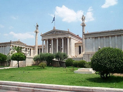 Δεν υποχωρούν οι διοικητικοί του Καποδιστριακού Δεν υποχωρούν οι διοικητικοί του Καποδιστριακού